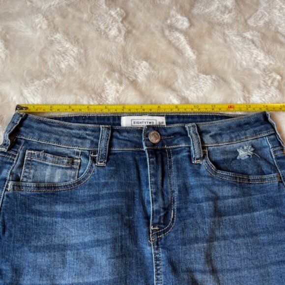 2/$40 EightyTwo Ardene Blue Denim Distressed 5-Pocket Skirt Ladies Size S - Picture 7 of 9